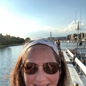 Meet your Posher, Cindy